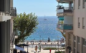 Studio Terrasse Vue Mer Saint-Raphaël - Plages, Ville et Gare à Pied